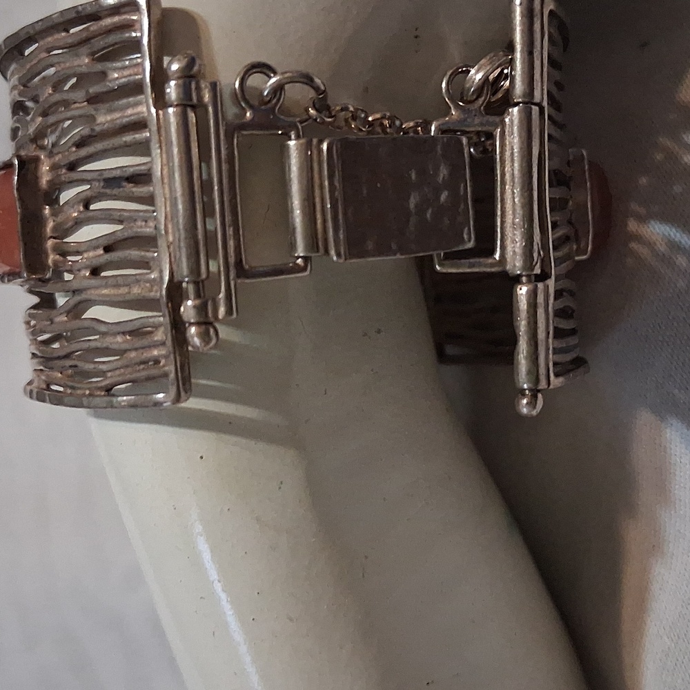 Bracelet - Picture 8 of 9
